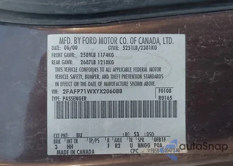 2000 Ford Crown Victoria Police Interceptor z USA, uszkodzony, nr VIN 2FAFP71WXYX206088